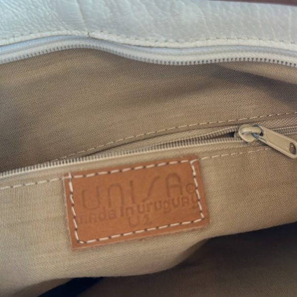 Unisa white and tan leather crossbody bag with an adjustable strap - Picture 4 of 14